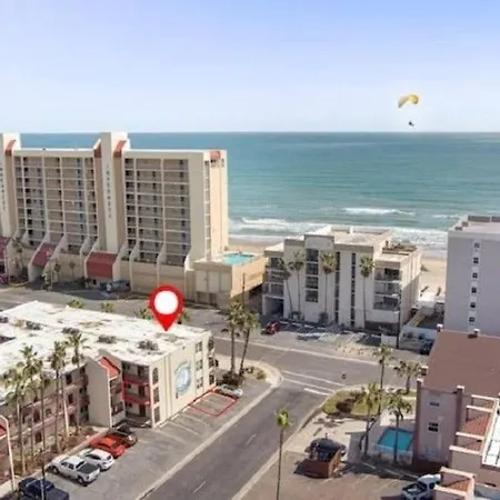 1St Floor 2 Bd 2 Ba Condo W Beach View& Pool